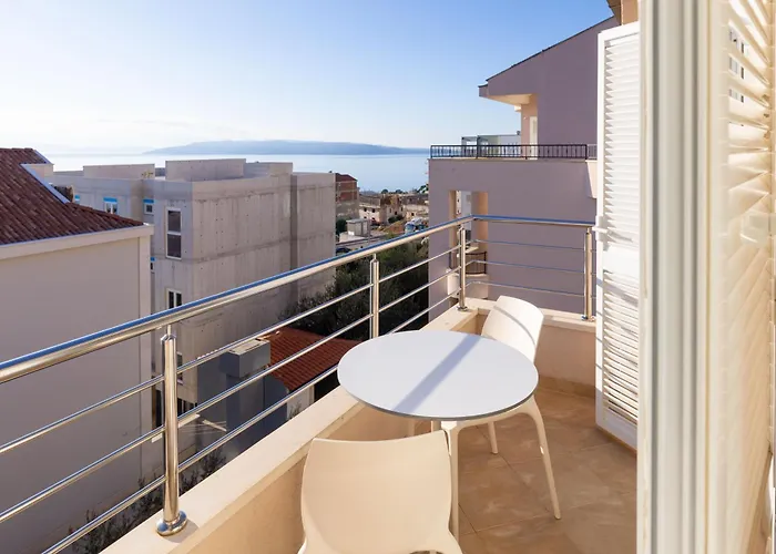 Domo Макарска