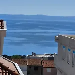 Domo