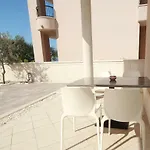 Apartment Domo